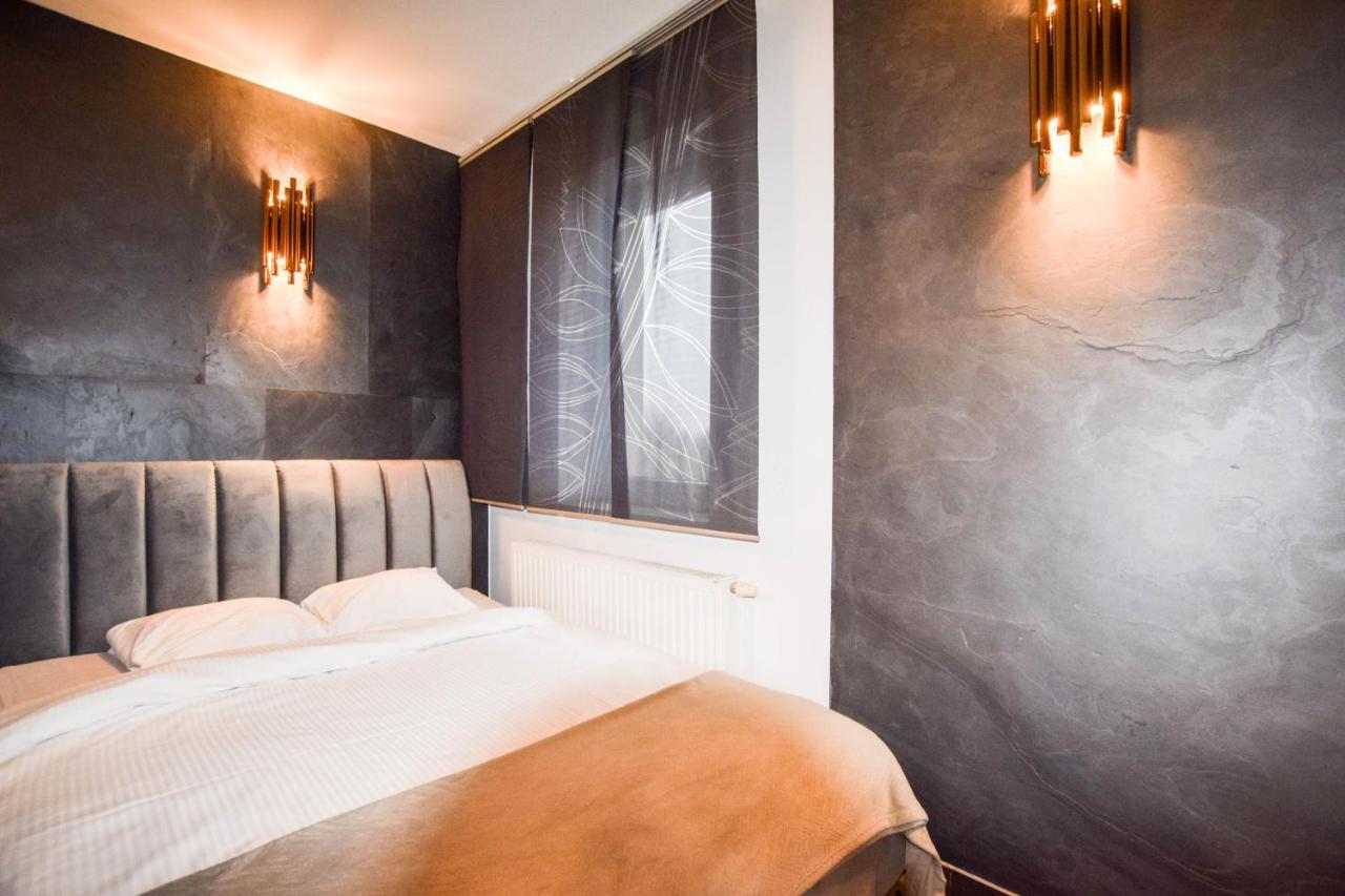 Apartament Z Widokiem Na Wawel W Centrum Miasta Krakow Luaran gambar